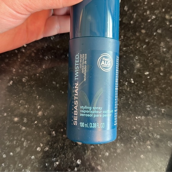 Sebastian Drench Deep Moisturizing hair mask - Picture 3 of 3